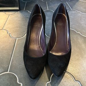 Stuart Weitzman Black Pumps size 8M